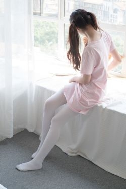 [森萝财团] R15-035 粉红少女白丝美足 