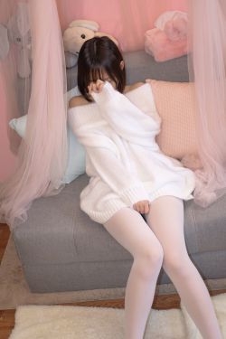 [森萝财团] X-012 白丝白毛衣 