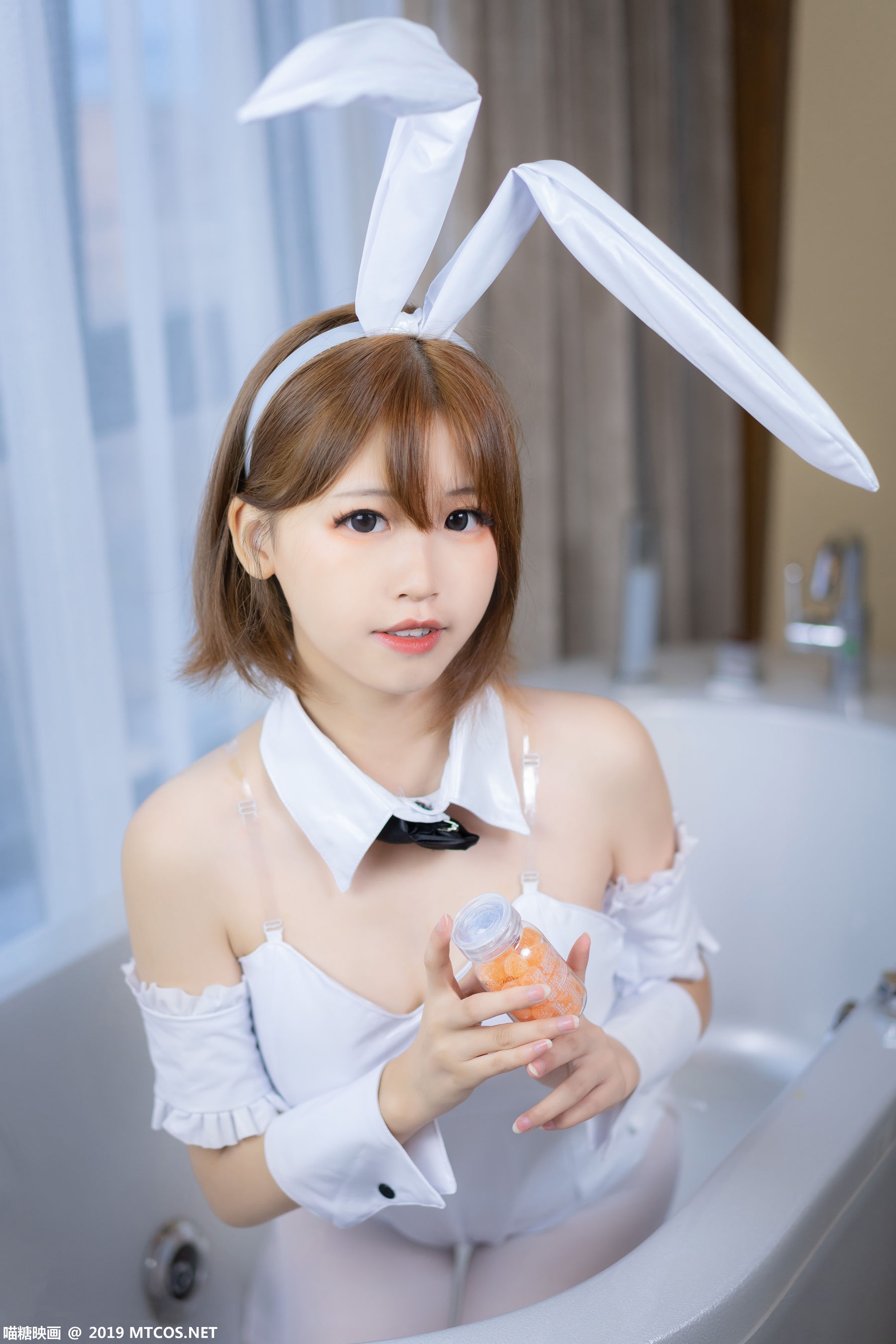 [喵糖映画] VOL.041 白色兔女郎  第-1张