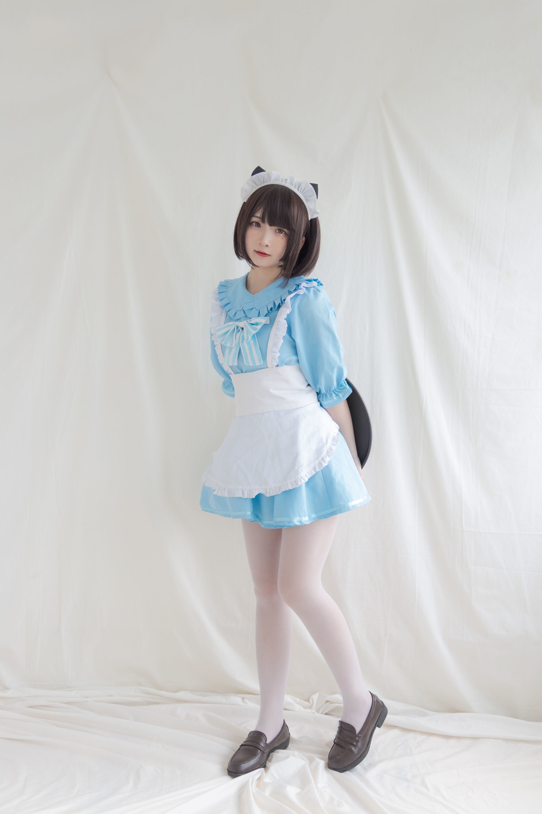 [COS福利] 二次元美女古川kagura - 蓝色小猫女仆  第-1张