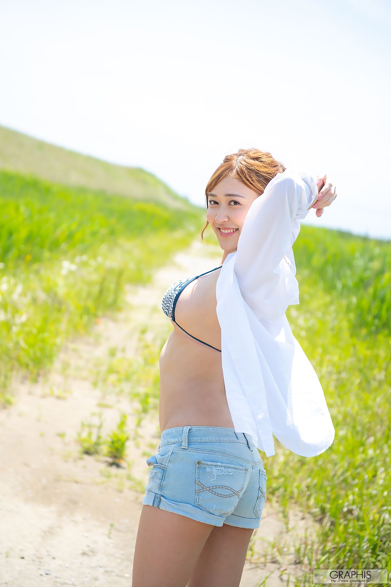 [Graphis] First Gravure 初脱ぎ娘 No.170 An Mitsumi 蜜美杏 