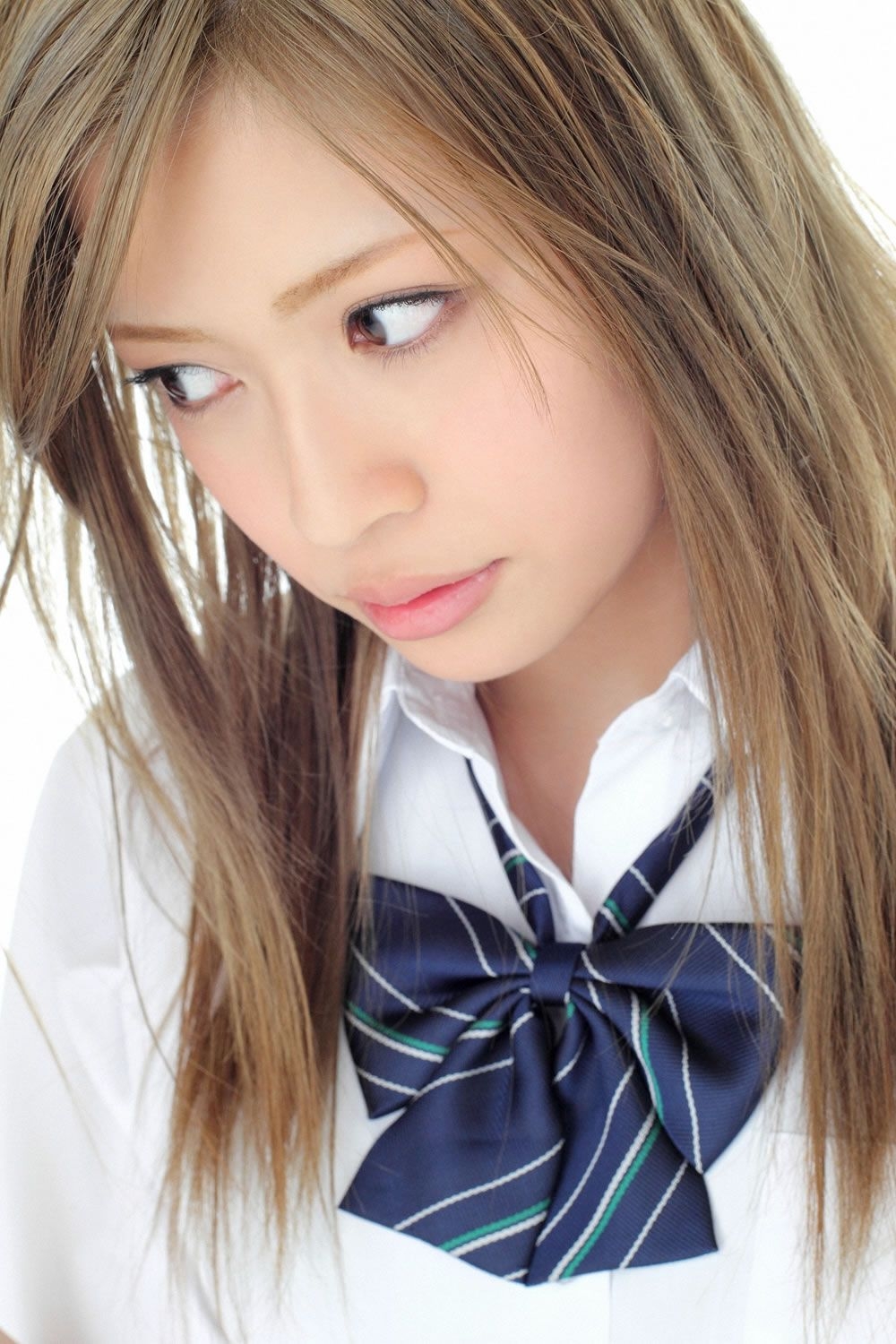 Yuuri Shiina 椎名遊莉《17歳のCool Beauty入学》 [YS Web] Vol.400  第2张