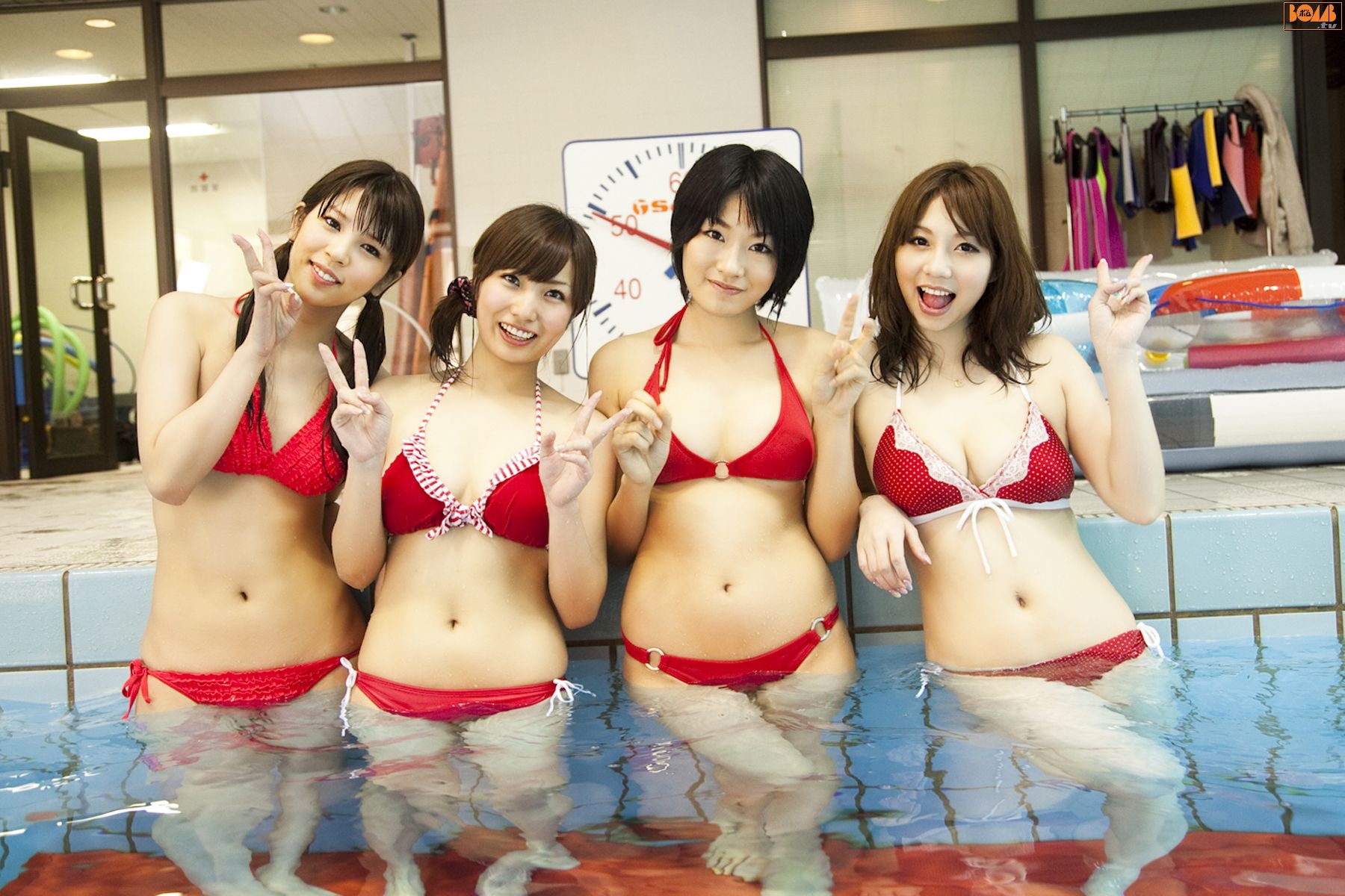 《BOMBアイドル水泳大會!!!》   [Bomb.TV] 2010年07月刊  第1张